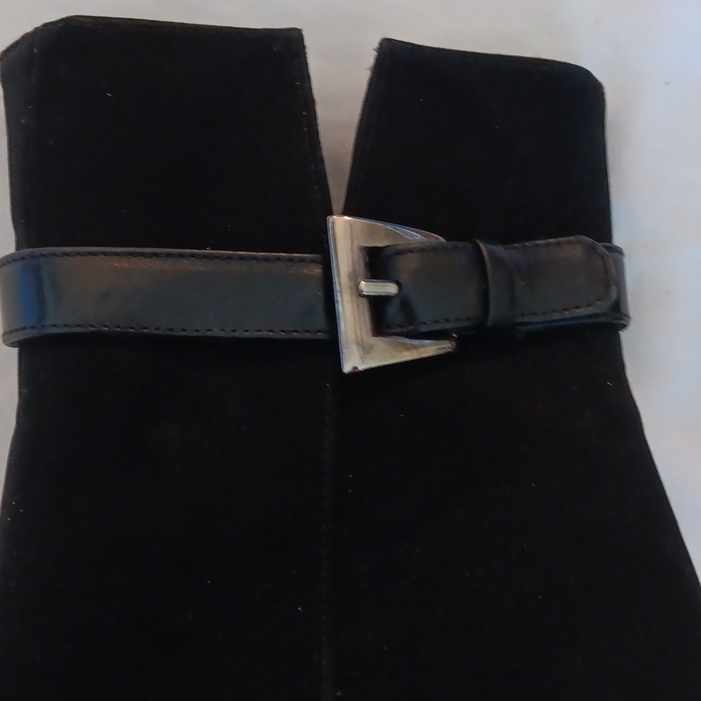 Stuart Weitzman Black Heeled Boots Size5. Gortex - Picture 6 of 7